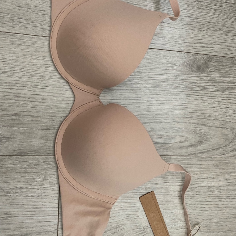 SKIMs Women's Nude Bra